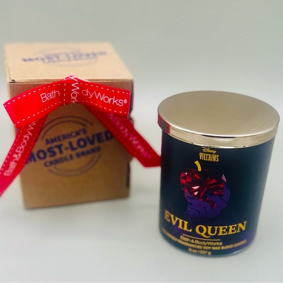 Bath & Body Works 2025 Disney Villains EVIL QUEEN Candle 8oz Single Wick NEW ๐ - Picture 5 of 7